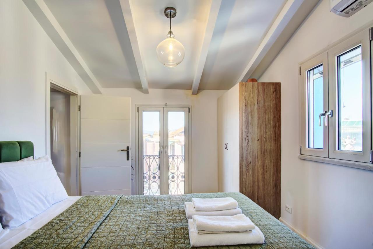 The Heritage Penthouse! Old City Centre Corfu  Exteriör bild