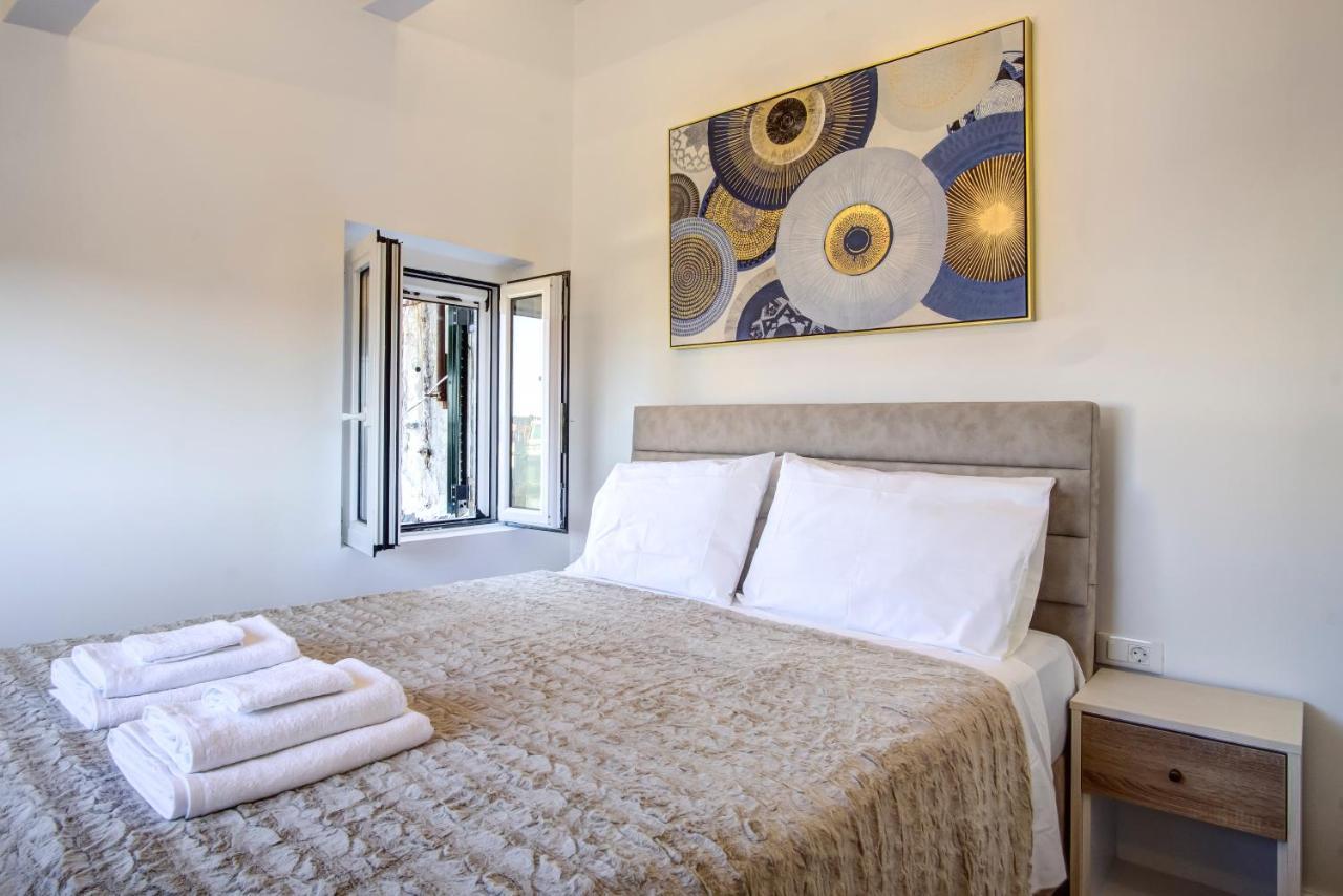 The Heritage Penthouse! Old City Centre Corfu  Exteriör bild